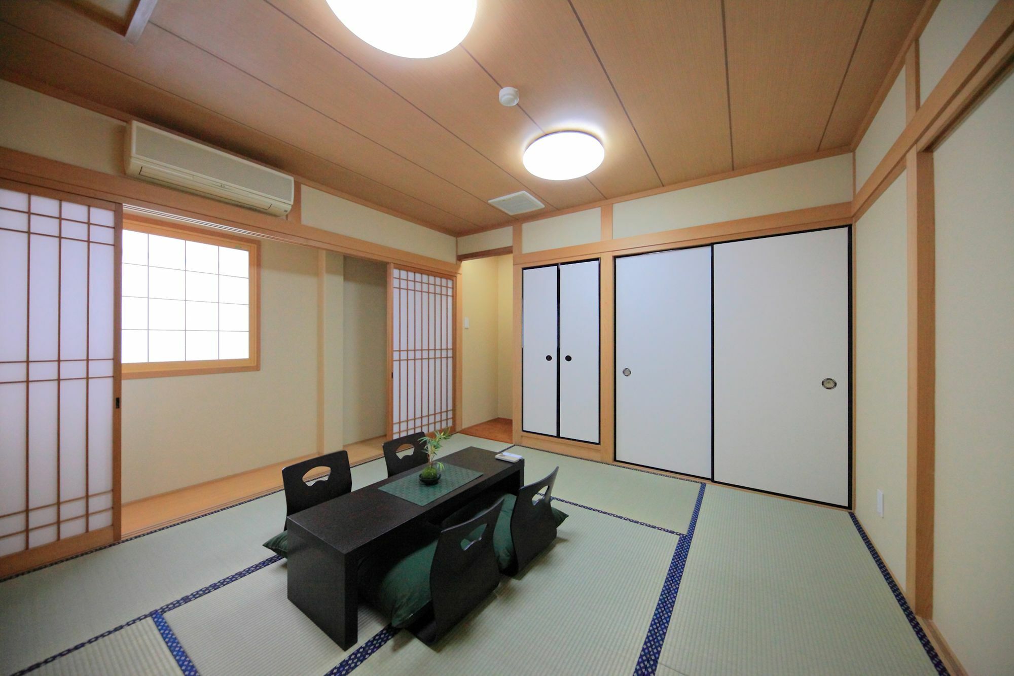 Grandouce Shinsaibashi-higashi Apartemen *